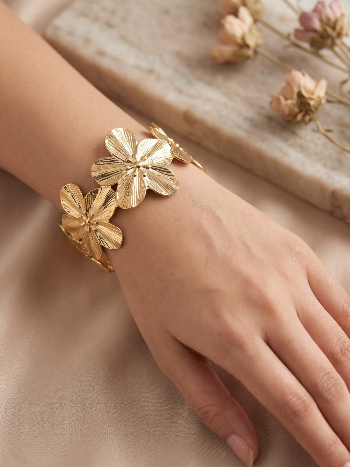 Reyna Metal Flower Hand Bangle