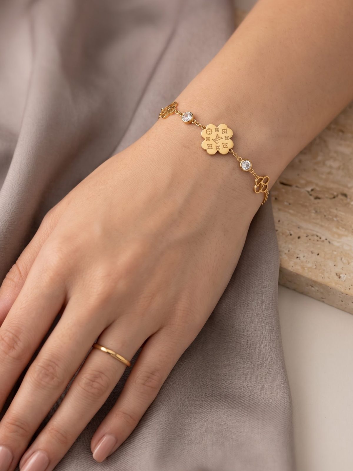 Vaani Floral Gold Bracelet