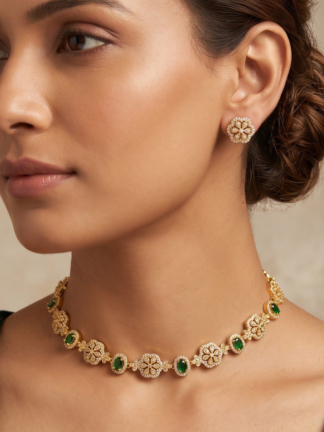 Netra Floral Sapphire Necklaces